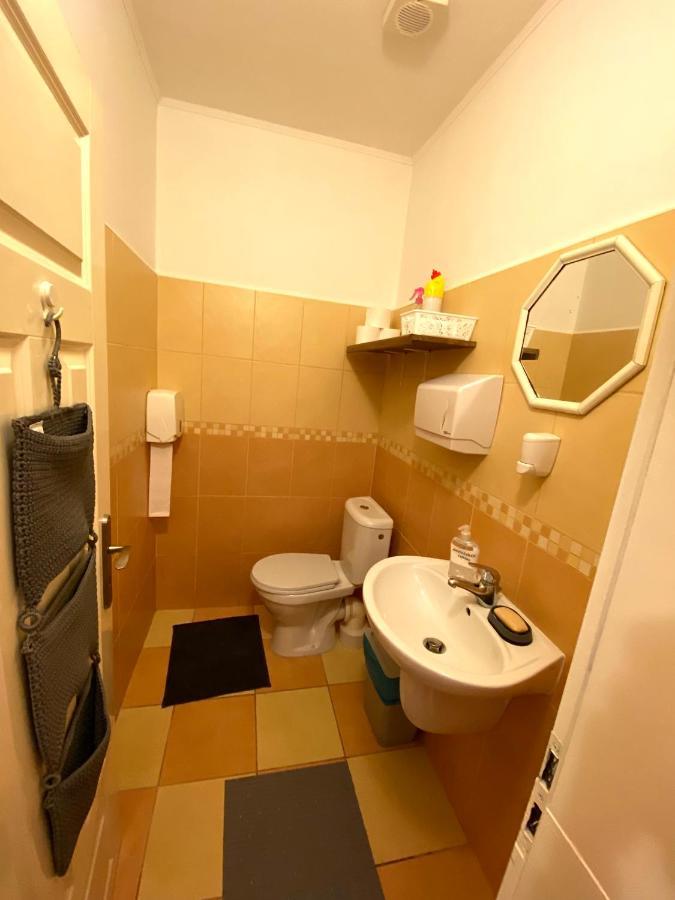 Freedom Apartment Loket Exterior photo